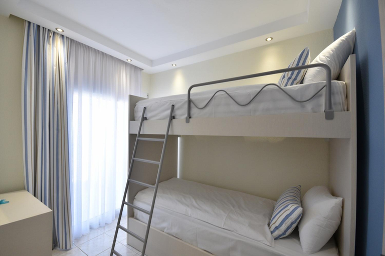 Others 2, Blue Senses Hotel, Central Macedonia