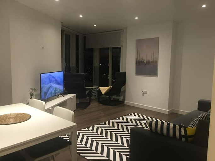 Others 5, GRAND SERVICED APARTMENTS*****, London
