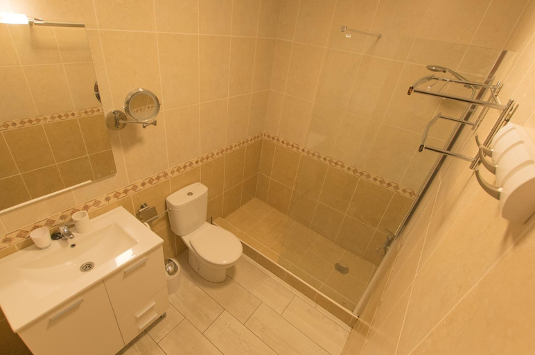 Bathroom 4, El Cardon Las Vistas - TENESOL RENTALS, Santa Cruz de Tenerife