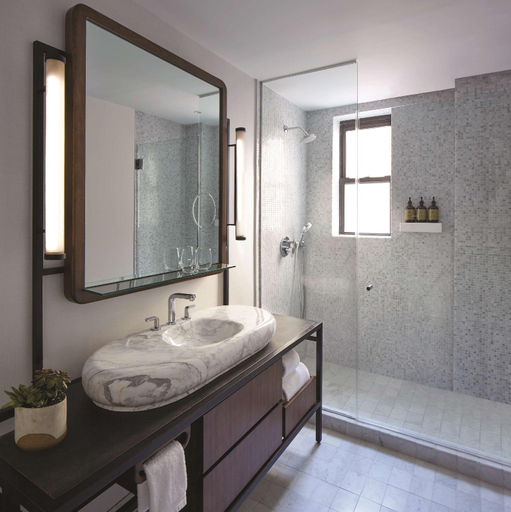 Bathroom 17