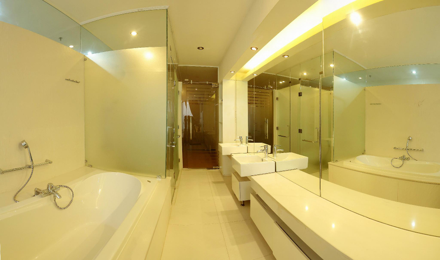 Bedroom 3, Lucky Residence Suites, District 3