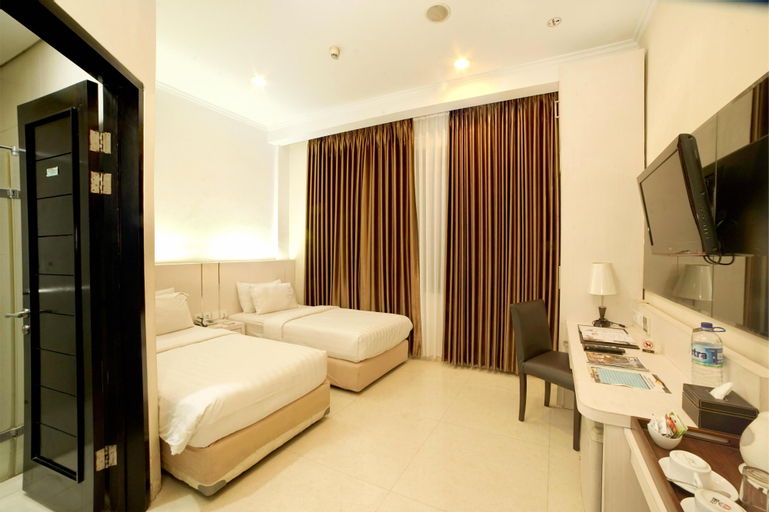 Bedroom 8