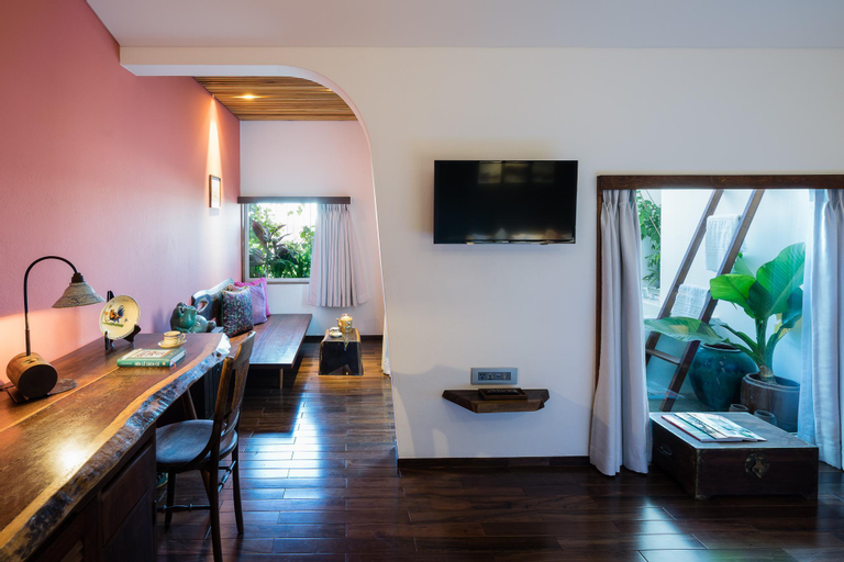 Dining Room 18