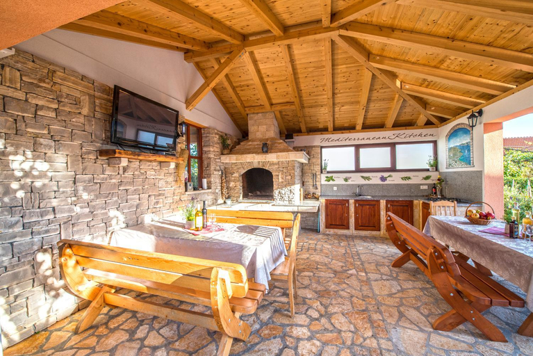 Food & Drinks, Villa Dalmatina Zadar mit Pool, Zadar