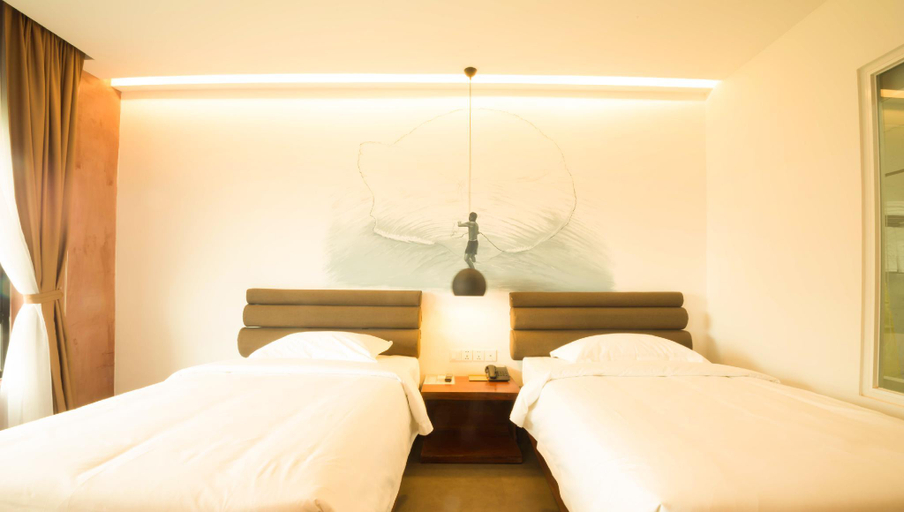 Bedroom 17
