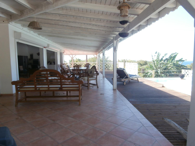 Others 3, Villa Alizea, Capesterre-de-Marie-Galante