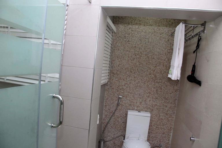 Bathroom, Mayo Premium Inn, Kaduna South