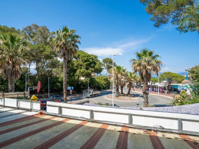 3, Apartment Le Cyrnos by Interhome, Var