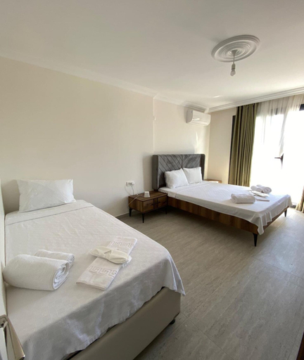 Bedroom 4, Bir Tebessüm Ayvalık, Ayvalık