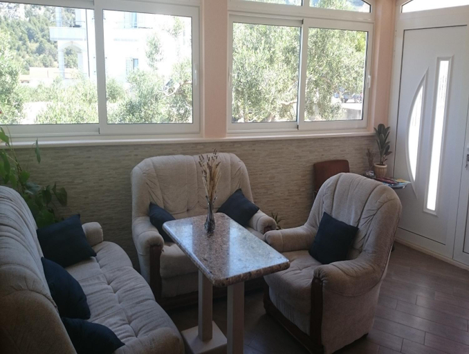 Public Area, Apartmani Kresic 1, Hvar