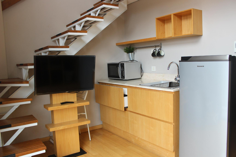 Dining Room 9