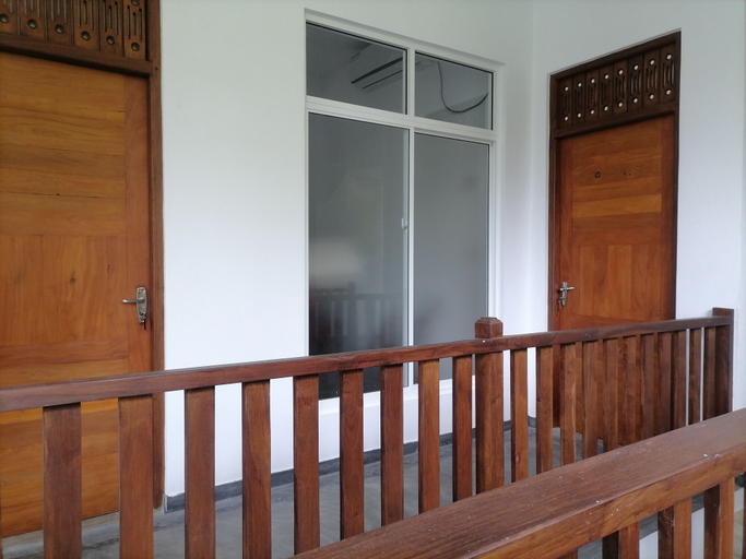 Others 4, Hasmal house hiriketiya, Dickwella