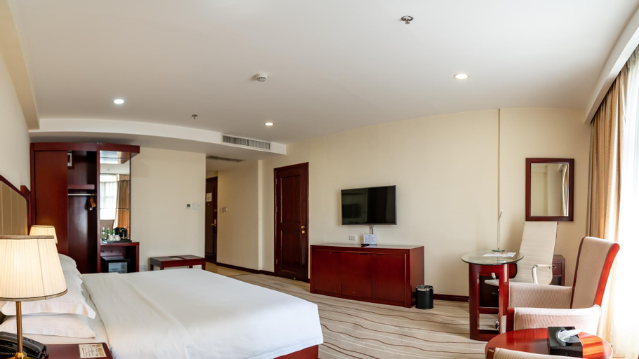 Bedroom 10