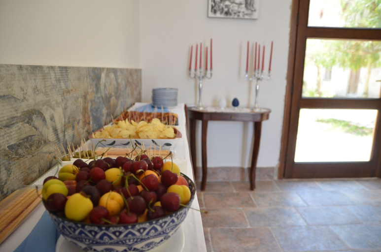 Food & Drinks, B & B  Giardino del Mare, Trapani