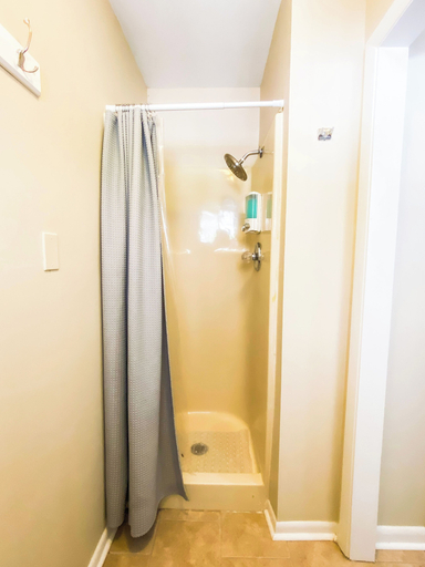Bathroom 3, Bonita Bungalow, Madison