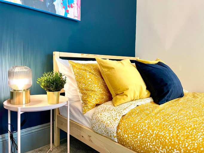 Bedroom 6