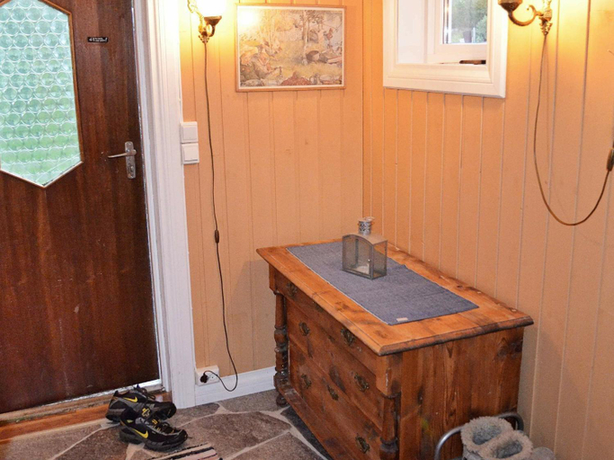 Bathroom 2, person holiday home in Gullesfjord, Kvæfjord