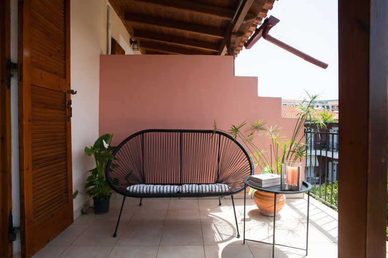 Others 4, Studio Dionphaie - Διονφαιη, Peloponnese