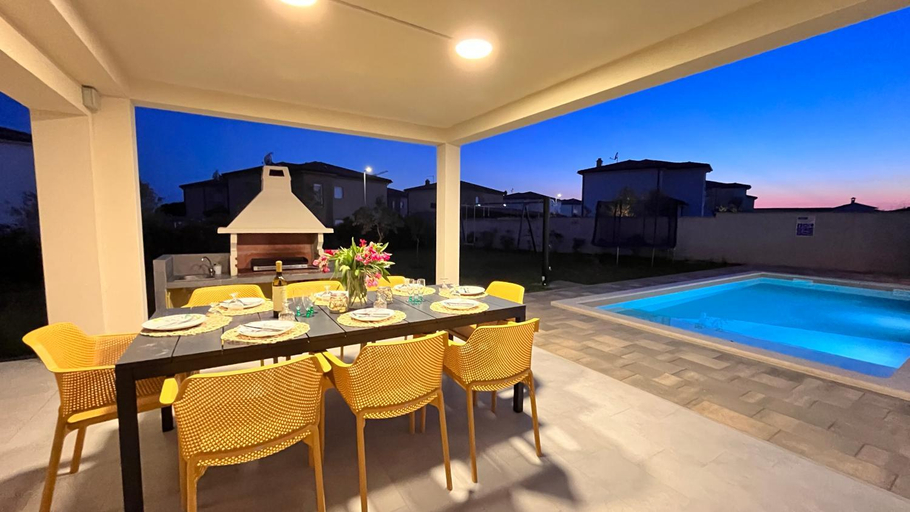 Others 1, Villa Leandra, Vodnjan
