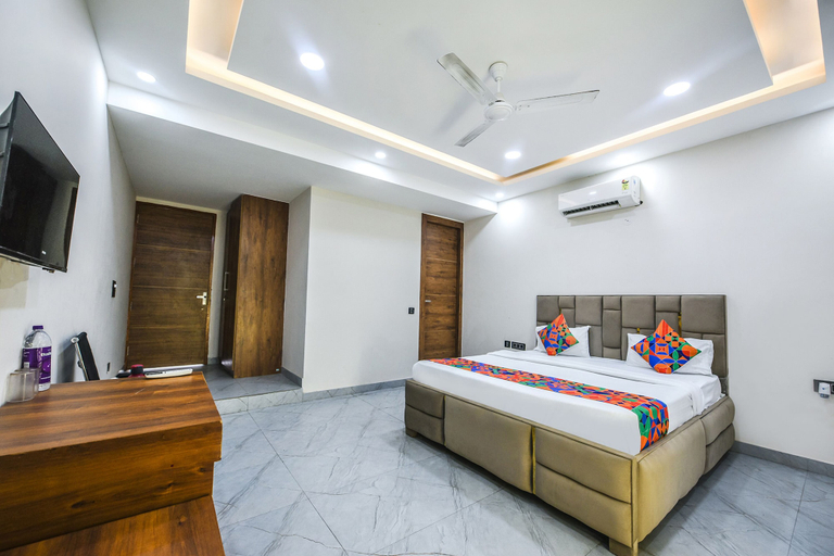 Bedroom 2, Fabhotel The Grand Velvet, Gautam Buddha Nagar