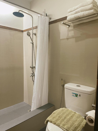 Bathroom 3, Soleo Inn, Baguio City