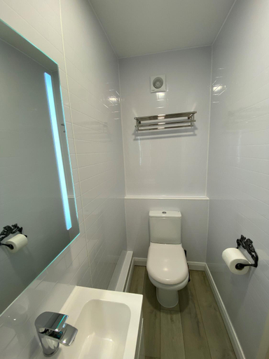 Bathroom 5, Rooms At Babbacombe, Torbay