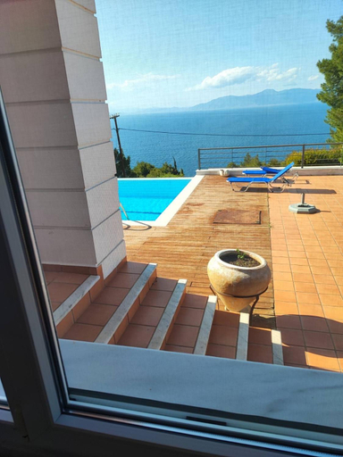 Others 3, VILA AMALIA, Central Greece