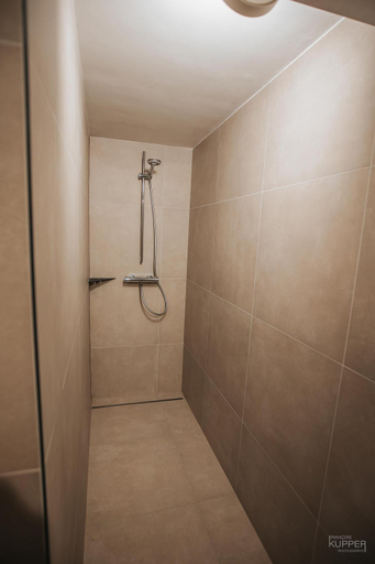 Shower, Le vieux Sanglier - 41 pers - Malmedy, Liège