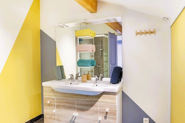 Bathroom 3, Le Loft Nature Bien-Etre Piscine, Tarn