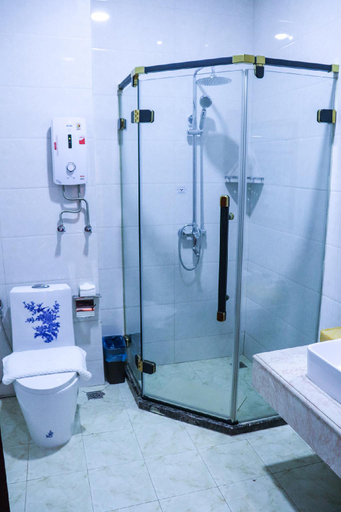 Bathroom 5, 36Manor International Sport Hotel, Vientiane