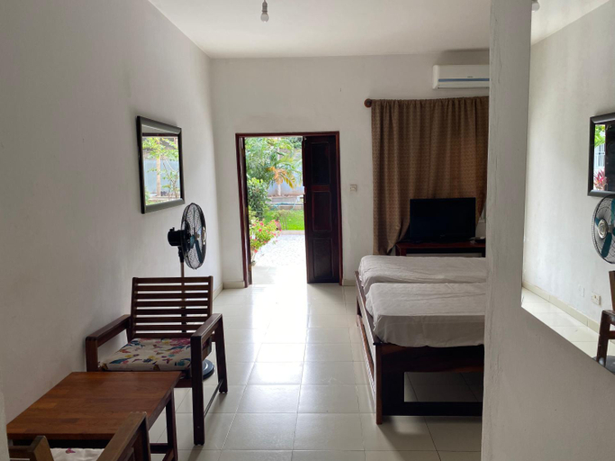 Others 5, Queen Zee Garden Apartments, Kombo Saint Mary