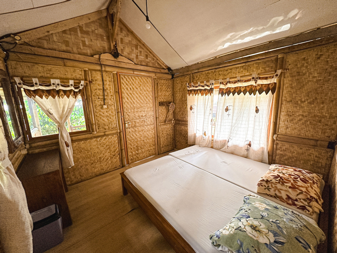 Bedroom 12