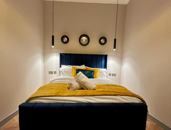 Others 5, One Bed Apt in West End, Glasgow