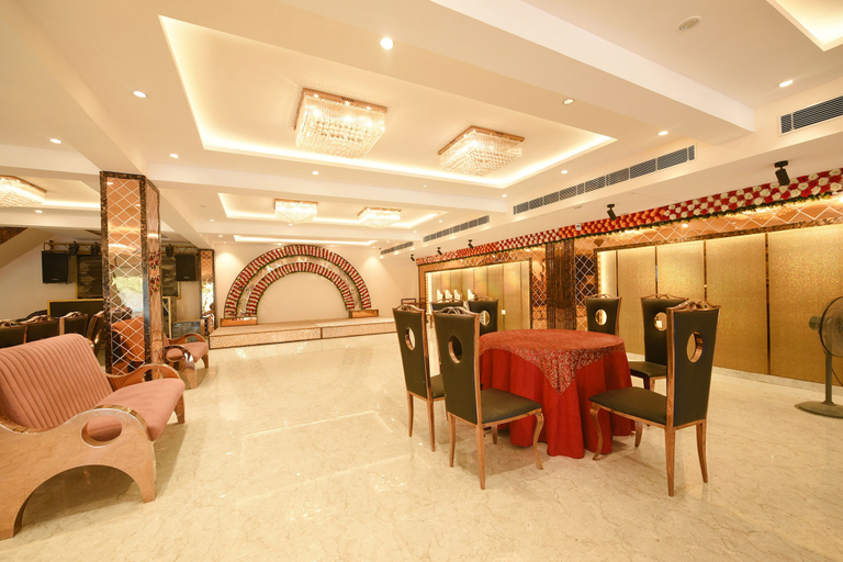 Food & Drinks 3, FabHotel Arjun Luxury Banquets and Rooms, Delhi