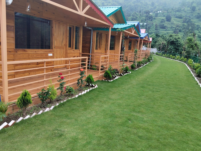 Public Area, Hilltop Cottage Pangot, Nainital