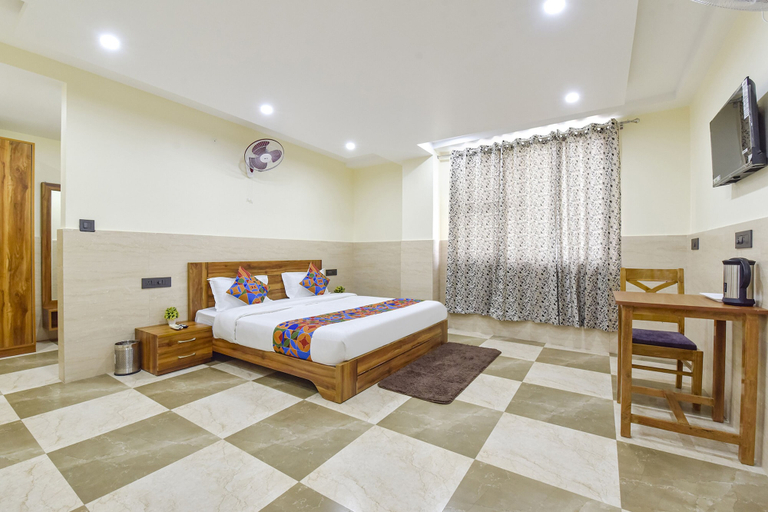 Bedroom 2, Fabhotel Elite, Dehradun