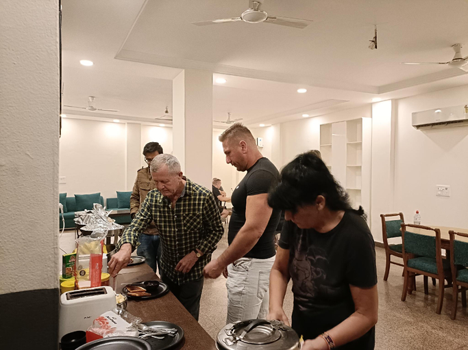 Food & Drinks, Hotel Classic Plaza at Delhi Airport, Delhi