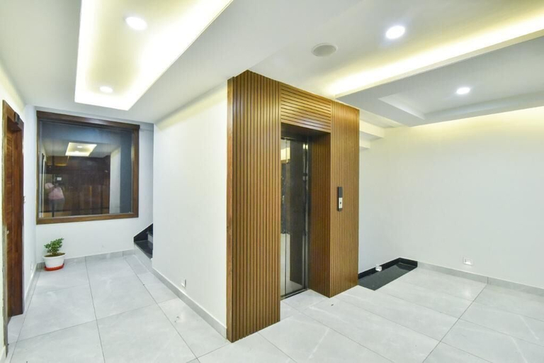 Others 5, Anandam hotel, Kangra