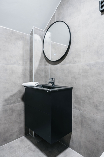 Bathroom 3, Stay Fløyen, Bergen