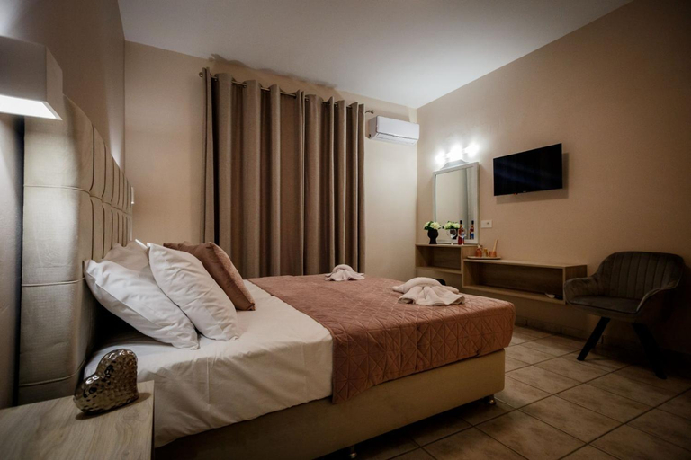 Bedroom 2, Trenta Nove Studios, Ionian Islands