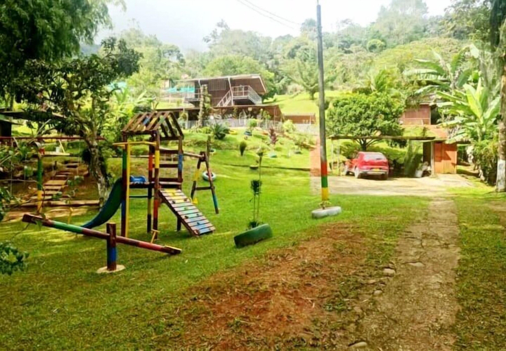 Front of property, finca ecoturistica el paraiso, Santiago de Cali
