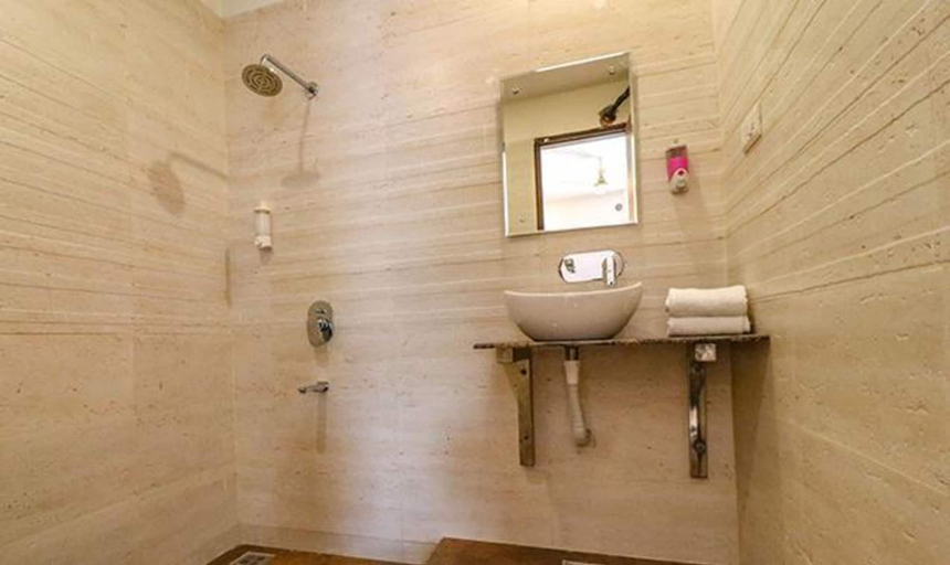 Bathroom, Fabhotel Prime Parisar, Amritsar