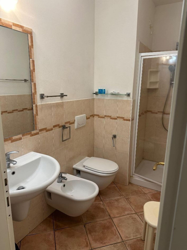 Bathroom 4, residence dolores castle, Livorno