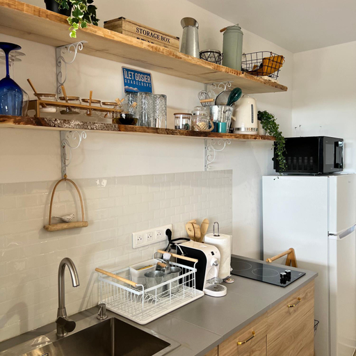 Facilities 3, Les Vanniers: Papaye - KARITE, Baie-Mahault