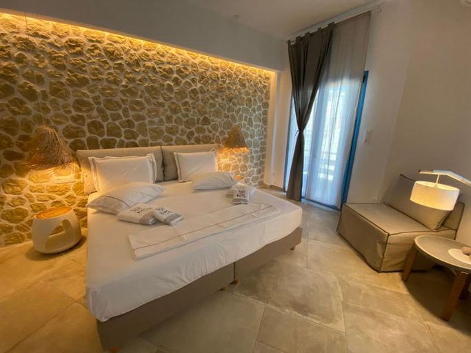 Others 2, Kores of Poros, Attica