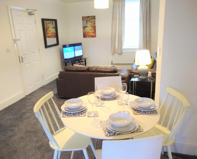 Others 5, Modern comfy 2-Bedroom flat in St Helens, Saint Helens
