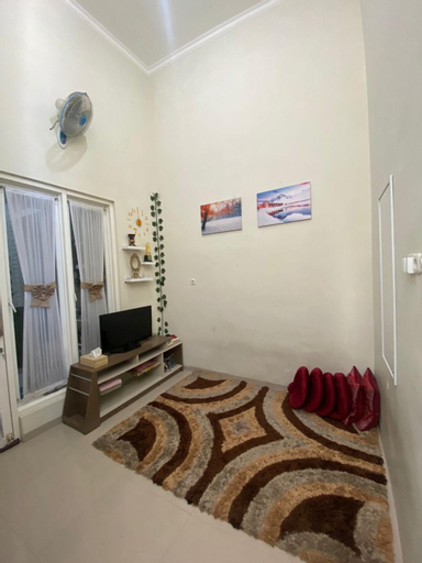 Bedroom 2, Villa Aslam Kayana Batu, Malang