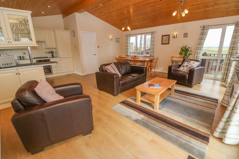 Others 5, Lodge 23, Cornwall