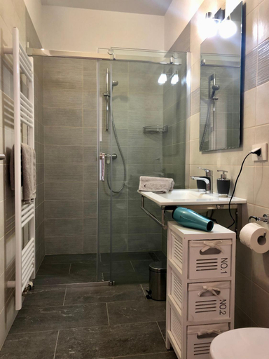 Bathroom 2, Volare Suites, Zagreb
