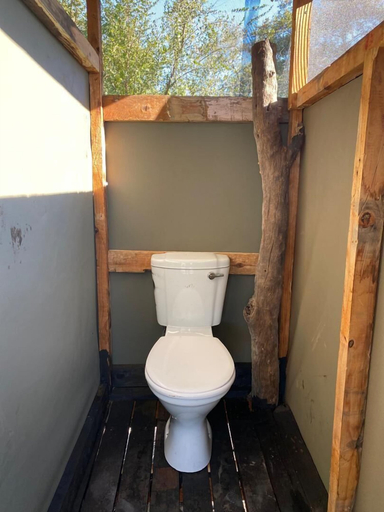 Bathroom 5, Moremi Enclave Resort, Ngamiland East